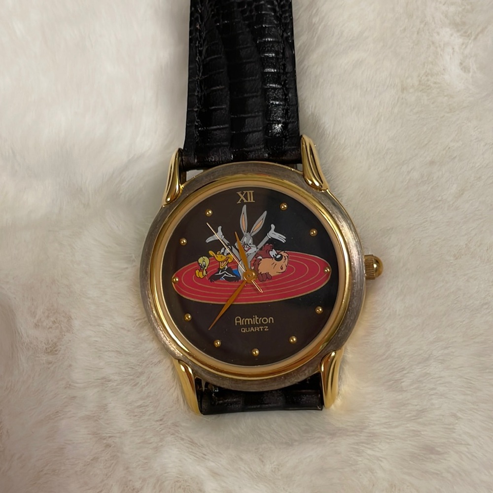 Vintage Looney Tunes Watch